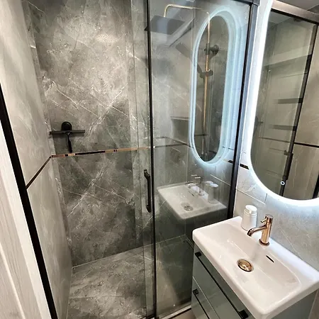 Apartman With Workspace *