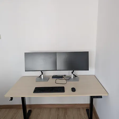 Remote Work Friendly - Ideal For Monthly Βαρσοβία